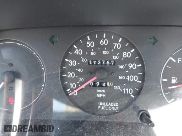 ✅ 1996 Toyota Corolla • VIN: 1NXBA02E6TZ431353 • Lot: 42213594. Listed on IAAI with 172,767 mi. Free auction sales archive from the USA and detailed vehicle history report at DreamBid. Image 7.