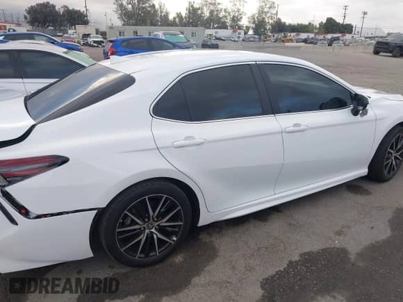 2023 Toyota Camry SE with VIN 4T1T11BK9PU081478, listed as a IAAI auction lot 43441052 with 20,259 mi miles and . Bid and sale history available at DreamBid. Image 21.