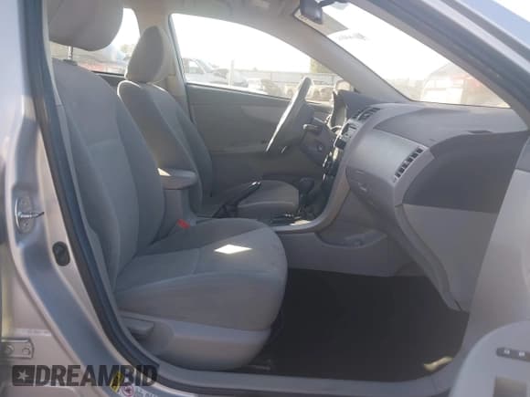 ✅ 2009 Toyota Corolla S • VIN: 1NXBU40E69Z077554 • Лот: 43371455. Опубликован ранее на IAAI с пробегом 74 683 миль. Бесплатный доступ к архиву аукционных продаж из США и подробный отчёт об истории автомобиля на DreamBid. Изображение 5.