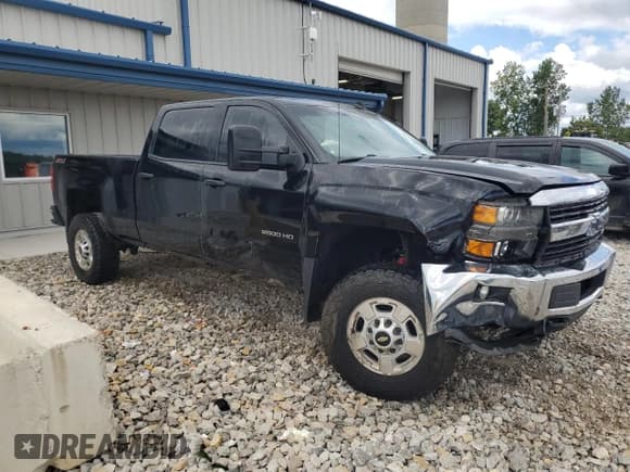 ✅ 2015 Chevrolet Silverado 2500HD LT • VIN: 1GC1KVEG9FF171563 • Лот: 69803115. Опубликован ранее на Copart с пробегом 250 832 миль. Бесплатный доступ к архиву аукционных продаж из США и подробный отчёт об истории автомобиля на DreamBid. Изображение 4.