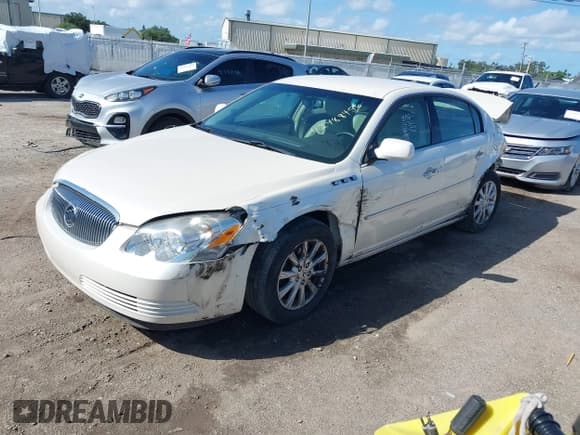 ✅ 2009 Buick Lucerne CXL-5 • VIN: 1G4HD57M39U128750 • Lot: 42488456. Wystawiony na IAAI z przebiegiem 71 905 mil. Bezpłatny archiwum sprzedaży aukcyjnych z USA i szczegółowy raport historii pojazdu na DreamBid. Zdjęcie 2.