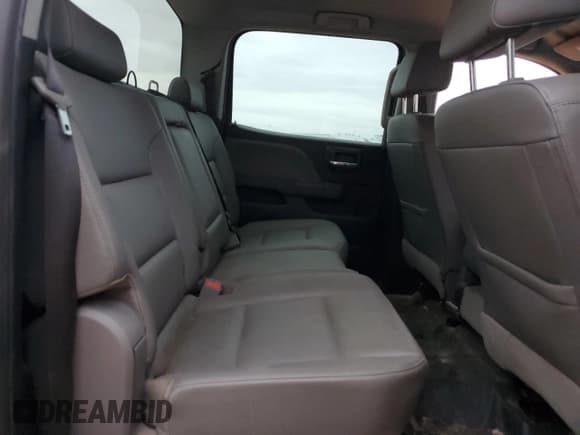 ✅ 2018 GMC Sierra 2500HD • VIN: 1GT12REY5JF232769 • Лот: 82141064. Опубликован ранее на Copart с пробегом Не указан. Бесплатный доступ к архиву аукционных продаж из США и подробный отчёт об истории автомобиля на DreamBid. Изображение 11.