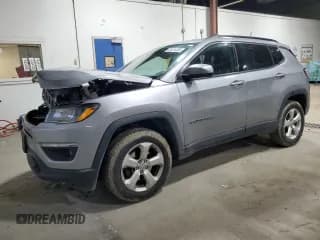 ✅ 2018 Jeep Compass Latitude • VIN: 3C4NJDBB3JT139116 • Lot: 85414285. Wystawiony na Copart z przebiegiem 151 140 mil. Bezpłatny archiwum sprzedaży aukcyjnych z USA i szczegółowy raport historii pojazdu na DreamBid. Zdjęcie 1.