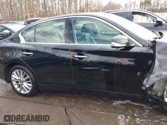 ✅ 2021 Infiniti Q50 Luxe • VIN: JN1EV7BP8MM707617 • Lot: 41498217. Listed on IAAI with 60,760 mi. Free auction sales archive from the USA and detailed vehicle history report at DreamBid. Image 14.