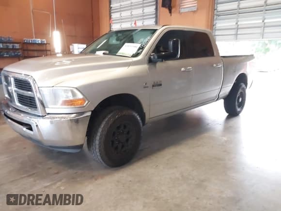 ✅ 2012 Ram 2500 SLT • VIN: 3C6UD5DL8CG180990 • Lot: 43193300. Listed on IAAI with 333,551 mi. Free auction sales archive from the USA and detailed vehicle history report at DreamBid. Image 18.