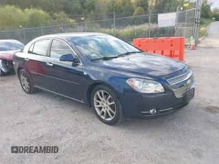 2008 Chevrolet Malibu LTZ z VIN 1G1ZK577784205832, wystawiony jako IAAI lot #43338470 z przebiegiem 158 648 mil mil oraz . Historia ofert i sprzedaży dostępna na DreamBid. Obrazek 1.