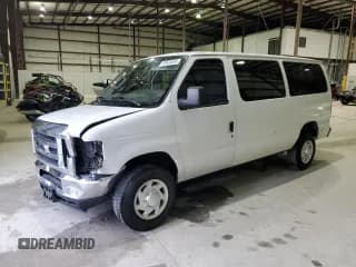 ✅ 2013 Ford Econoline Passenger XL • VIN: 1FBNE3BL3DDA84530 • Лот: 91632305. Опубликован ранее на Copart с пробегом 89 354 миль. Бесплатный доступ к архиву аукционных продаж из США и подробный отчёт об истории автомобиля на DreamBid. Изображение 1.