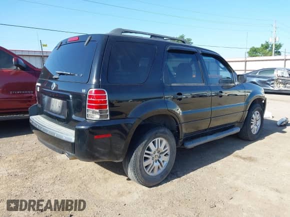 2006 Mercury Mariner Luxury с VIN 4M2CU56146KJ04819, выставлен на аукционе IAAI как лот 42248117 с пробегом 184 729 миль миль и . История ставок и продаж доступна на DreamBid. Изображение 4.