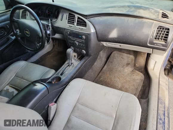 ✅ 2006 Chevrolet Monte Carlo LT 3.9L • VIN: 2G1WK151769295584 • Лот: 93065225. Опубликован ранее на Copart с пробегом 164 114 миль. Бесплатный доступ к архиву аукционных продаж из США и подробный отчёт об истории автомобиля на DreamBid. Изображение 8.