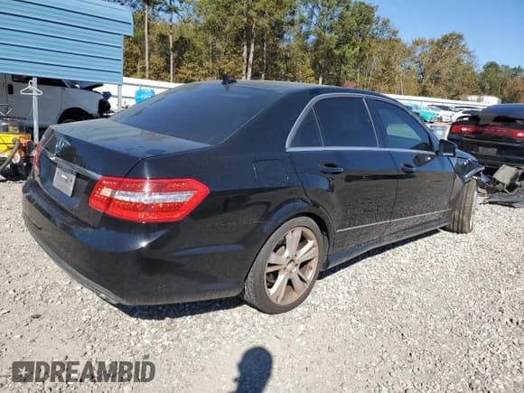 ✅ 2013 Mercedes-Benz E 350 Sport • VIN: WDDHF5KB0DA726542 • Lot: 93240875. Listed on Copart with 146,150 mi. Free auction sales archive from the USA and detailed vehicle history report at DreamBid. Image 3.