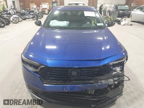 ✅ 2025 Honda Accord Sport • VIN: 1HGCY2F51SA014590 • Lot: 43307005. Wystawiony na IAAI z przebiegiem 8 740 mil. Bezpłatny archiwum sprzedaży aukcyjnych z USA i szczegółowy raport historii pojazdu na DreamBid. Zdjęcie 12.