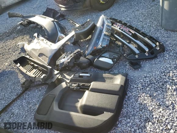 ✅ 2021 GMC Sierra 1500 SLE • VIN: 1GTV9BED7MZ345482 • Лот: 62396485. Опубликован ранее на Copart с пробегом 43 501 миль. Бесплатный доступ к архиву аукционных продаж из США и подробный отчёт об истории автомобиля на DreamBid. Изображение 12.