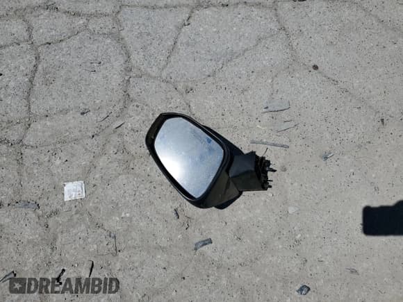 ✅ 2022 Toyota RAV4 LE • VIN: 2T3F1RFV4NW265781 • Lot: 70828475. Listed on Copart with 74,156 mi. Free auction sales archive from the USA and detailed vehicle history report at DreamBid. Image 13.