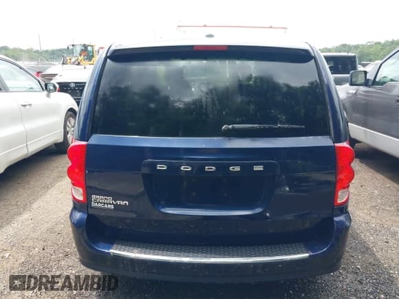 ✅ 2015 Dodge Grand Caravan SE • VIN: 2C4RDGBG9FR691803 • Lot: 42682200. Wystawiony na IAAI z przebiegiem 49 010 mil. Bezpłatny archiwum sprzedaży aukcyjnych z USA i szczegółowy raport historii pojazdu na DreamBid. Zdjęcie 16.