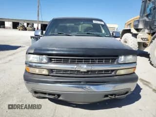 ✅ 2000 Chevrolet Silverado 1500 LS • VIN: 2GCEK19V2Y1258220 • Lot: 84621525. Wystawiony na Copart z przebiegiem 212 774 mil. Bezpłatny archiwum sprzedaży aukcyjnych z USA i szczegółowy raport historii pojazdu na DreamBid. Zdjęcie 5.