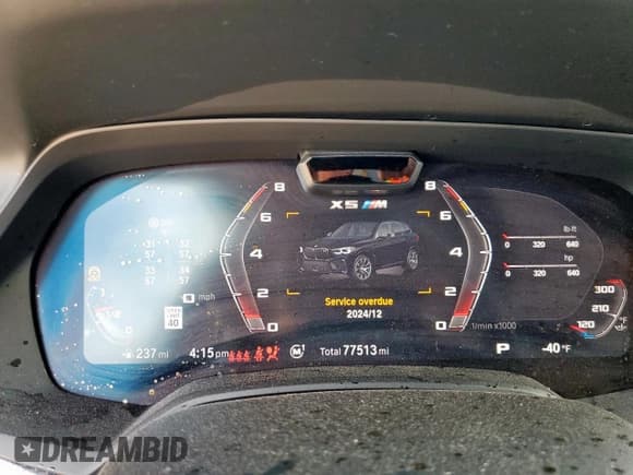 ✅ 2022 BMW X5 M • VIN: 5YMJU0C05N9K73241 • Lot: 64549395. Wystawiony na Copart z przebiegiem 77 513 mil. Bezpłatny archiwum sprzedaży aukcyjnych z USA i szczegółowy raport historii pojazdu na DreamBid. Zdjęcie 9.