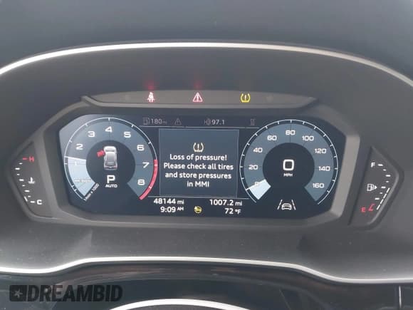 ✅ 2021 Audi Q3 S line Premium • VIN: WA1DECF31M1024386 • Lot: 42043662. Wystawiony na IAAI z przebiegiem 48 144 mil. Bezpłatny archiwum sprzedaży aukcyjnych z USA i szczegółowy raport historii pojazdu na DreamBid. Zdjęcie 7.