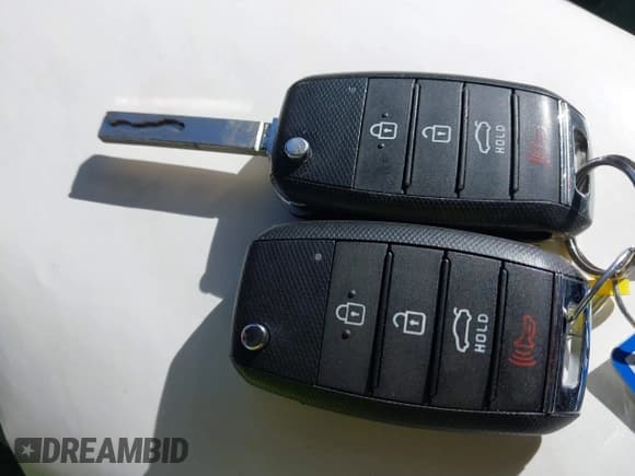 ✅ 2019 Kia Optima LX • VIN: 5XXGT4L38KG352019 • Lot: 43643166. Wystawiony na IAAI z przebiegiem 49 740 mil. Bezpłatny archiwum sprzedaży aukcyjnych z USA i szczegółowy raport historii pojazdu na DreamBid. Zdjęcie 11.