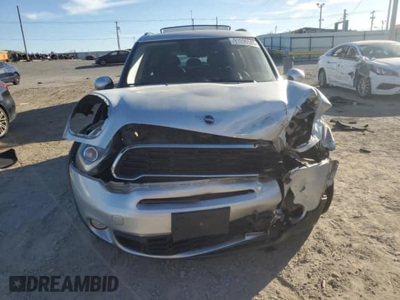 ✅ 2014 MINI Countryman S • VIN: WMWZC3C50EWT01313 • Lot: 91696585. Listed on Copart with 53,241 mi. Free auction sales archive from the USA and detailed vehicle history report at DreamBid. Image 5.