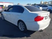 ✅ 2011 BMW 3 Series 328i • VIN: WBAPH5G53BNM77885 • Lot: 43514280. Wystawiony na IAAI z przebiegiem 195 571 mil. Bezpłatny archiwum sprzedaży aukcyjnych z USA i szczegółowy raport historii pojazdu na DreamBid. Zdjęcie 3.