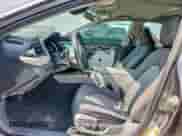 2019 Toyota Camry LE z VIN 4T1B11HK7KU815143, wystawiony jako Copart lot #69475835 z przebiegiem 122 992 mil mil oraz Szkoda całkowita • Salvage title. Historia ofert i sprzedaży dostępna na DreamBid. Obrazek 7.