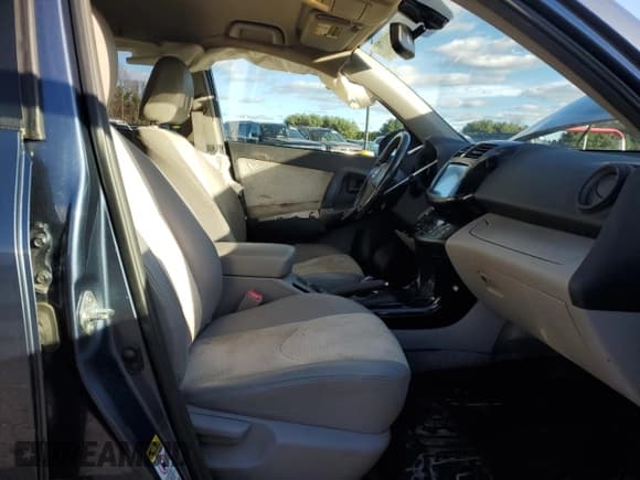 ✅ 2014 Toyota RAV4 • VIN: 2T3YL4DV7EW002578 • Лот: 93224785. Опубликован ранее на Copart с пробегом 157 947 миль. Бесплатный доступ к архиву аукционных продаж из США и подробный отчёт об истории автомобиля на DreamBid. Изображение 7.