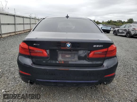 ✅ 2019 BMW 5 Series 530i xDrive • VIN: WBAJA7C54KG912736 • Lot: 80181815. Listed on Copart with 77,126 mi. Free auction sales archive from the USA and detailed vehicle history report at DreamBid. Image 6.