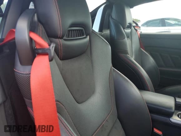 ✅ 2019 Mercedes-Benz SLC 43 AMG • VIN: WDDPK6GAXKF162699 • Lot: 81513105. Listed on Copart with 22,656 mi. Free auction sales archive from the USA and detailed vehicle history report at DreamBid. Image 10.