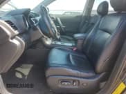 ✅ 2009 Toyota Highlander Sport • VIN: JTEES43A492119579 • Lot: 81067405. Listed on Copart with 204,111 mi. Free auction sales archive from the USA and detailed vehicle history report at DreamBid. Image 7.