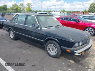 ✅ 1988 BMW 5 Series 528e • VIN: WBADK8302J9889299 • Lot: 43066831. Listed on IAAI with 308,910 mi. Free auction sales archive from the USA and detailed vehicle history report at DreamBid. Image 1.