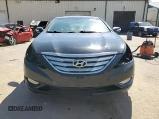 ✅ 2013 Hyundai Sonata SE • VIN: 5NPEC4ACXDH717009 • Lot: 70053964. Listed on Copart with 201,247 mi. Free auction sales archive from the USA and detailed vehicle history report at DreamBid. Image 5.