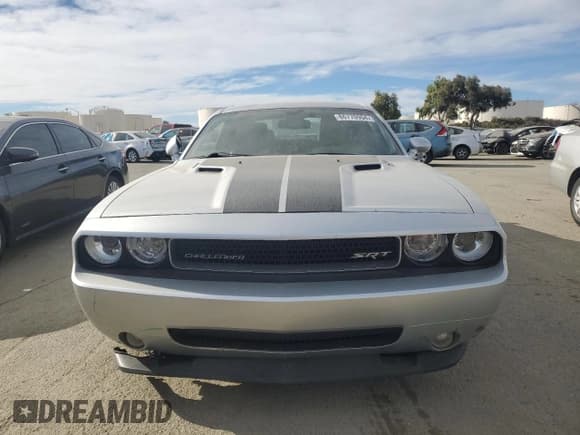 ✅ 2010 Dodge Challenger SRT-8 • VIN: 2B3CJ7DW4AH318204 • Lot: 86770904. Wystawiony na Copart z przebiegiem 91 830 mil. Bezpłatny archiwum sprzedaży aukcyjnych z USA i szczegółowy raport historii pojazdu na DreamBid. Zdjęcie 5.
