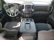 ✅ 2021 Chevrolet Silverado 1500 LT • VIN: 3GCUYDED9MG430950 • Lot: 76406354. Wystawiony na Copart z przebiegiem 33 004 mil. Bezpłatny archiwum sprzedaży aukcyjnych z USA i szczegółowy raport historii pojazdu na DreamBid. Zdjęcie 8.