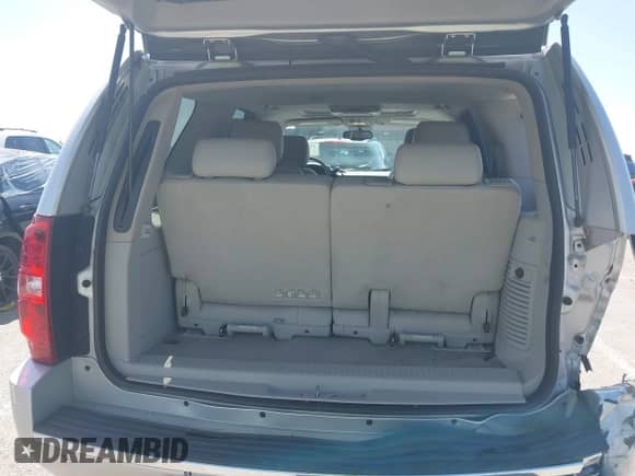 2011 Chevrolet Tahoe LTZ with VIN 1GNSKCE03BR368837, listed as a IAAI auction lot 42741642 with 166,196 mi miles and . Bid and sale history available at DreamBid. Image 17.