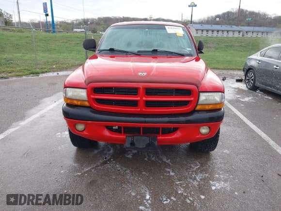✅ 2000 Dodge Dakota Sport • VIN: 1B7GG2ANXYS621732 • Lot: 41930673. Wystawiony na IAAI z przebiegiem 145 653 mil. Bezpłatny archiwum sprzedaży aukcyjnych z USA i szczegółowy raport historii pojazdu na DreamBid. Zdjęcie 12.