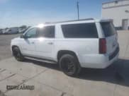 ✅ 2017 Chevrolet Suburban LT • VIN: 1GNSKHKC3HR173034 • Lot: 75053484. Wystawiony na Copart z przebiegiem 124 419 mil. Bezpłatny archiwum sprzedaży aukcyjnych z USA i szczegółowy raport historii pojazdu na DreamBid. Zdjęcie 2.
