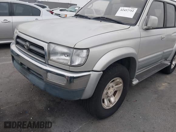 ✅ 1997 Toyota 4Runner Limited • VIN: JT3GN87R8V0044813 • Lot: 42457711. Listed on IAAI with 228,848 mi. Free auction sales archive from the USA and detailed vehicle history report at DreamBid. Image 6.