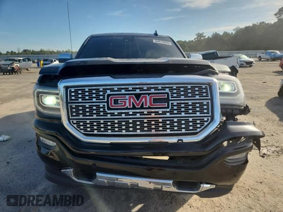 ✅ 2018 GMC Sierra 1500 Denali • VIN: 3GTU2PEC0JG274013 • Лот: 64413845. Опубликован ранее на Copart с пробегом 127 130 миль. Бесплатный доступ к архиву аукционных продаж из США и подробный отчёт об истории автомобиля на DreamBid. Изображение 5.
