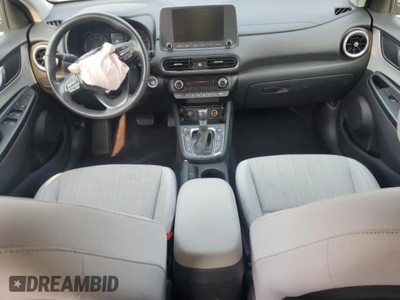 ✅ 2022 Hyundai Kona SEL • VIN: KM8K3CAB3NU916152 • Lot: 67687415. Listed on Copart with 31,823 mi. Free auction sales archive from the USA and detailed vehicle history report at DreamBid. Image 8.