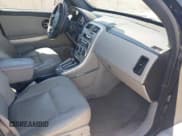 ✅ 2005 Chevrolet Equinox LT • VIN: 2CNDL73F356099845 • Лот: 42305814. Опубликован ранее на IAAI с пробегом 180 423 миль. Бесплатный доступ к архиву аукционных продаж из США и подробный отчёт об истории автомобиля на DreamBid. Изображение 5.