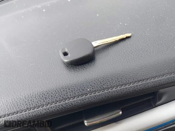 ✅ 2014 Toyota Corolla L • VIN: 5YFBURHE6EP084405 • Lot: 43339880. Listed on IAAI with 267,982 mi. Free auction sales archive from the USA and detailed vehicle history report at DreamBid. Image 11.