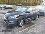 ✅ 2017 Hyundai Santa Fe 2.4L • VIN: 5NMZUDLB1HH018289 • Lot: 43513950. Wystawiony na IAAI z przebiegiem 111 768 mil. Bezpłatny archiwum sprzedaży aukcyjnych z USA i szczegółowy raport historii pojazdu na DreamBid. Zdjęcie 17.