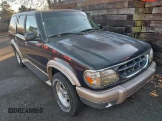✅ 1999 Ford Explorer XLT • VIN: 1FMZU34E7XZB72515 • Лот: 97272685. Опубликован ранее на Copart с пробегом 135 971 миль. Бесплатный доступ к архиву аукционных продаж из США и подробный отчёт об истории автомобиля на DreamBid. Изображение 1.