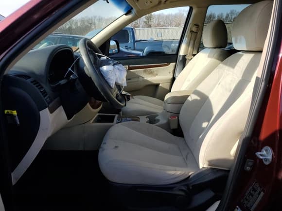 ✅ 2009 Hyundai Santa Fe GLS • VIN: 5NMSG73D99H241998 • Lot: 83798224. Listed on Copart with Not provided. Free auction sales archive from the USA and detailed vehicle history report at DreamBid. Image 7.