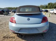 ✅ 2015 Volkswagen Beetle 1.8T • VIN: 3VW517AT7FM807879 • Лот: 72098015. Опубликован ранее на Copart с пробегом 126 209 миль. Бесплатный доступ к архиву аукционных продаж из США и подробный отчёт об истории автомобиля на DreamBid. Изображение 6.