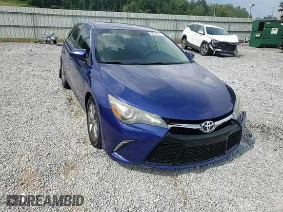 2016 Toyota Camry XLE с VIN 4T1BF1FK9GU502753, выставлен на аукционе Copart как лот 69024585 с пробегом 68 881 миль миль и Списание • Salvage title. История ставок и продаж доступна на DreamBid. Изображение 13.