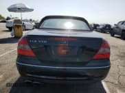 ✅ 2008 Mercedes-Benz CLK 550 • VIN: WDBTK72F28T098524 • Lot: 62402625. Wystawiony na Copart z przebiegiem 51 084 mil. Bezpłatny archiwum sprzedaży aukcyjnych z USA i szczegółowy raport historii pojazdu na DreamBid. Zdjęcie 6.