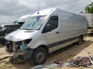 ✅ 2022 Mercedes-Benz Sprinter Cargo • VIN: W1Y4EDHY3NT087611 • Лот: 58386065. Опубликован ранее на Copart с пробегом Не указан. Бесплатный доступ к архиву аукционных продаж из США и подробный отчёт об истории автомобиля на DreamBid. Изображение 1.