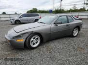 ✅ 1986 Porsche 944 • VIN: WP0AA0952GN154237 • Lot: 64994695. Wystawiony na Copart z przebiegiem 104 002 mil. Bezpłatny archiwum sprzedaży aukcyjnych z USA i szczegółowy raport historii pojazdu na DreamBid. Zdjęcie 1.