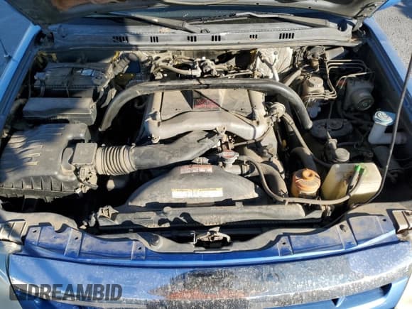 ✅ 2005 Suzuki XL7 LX • VIN: JS3TX92VX54102574 • Lot: 67763525. Listed on Copart with 103,996 mi. Free auction sales archive from the USA and detailed vehicle history report at DreamBid. Image 12.